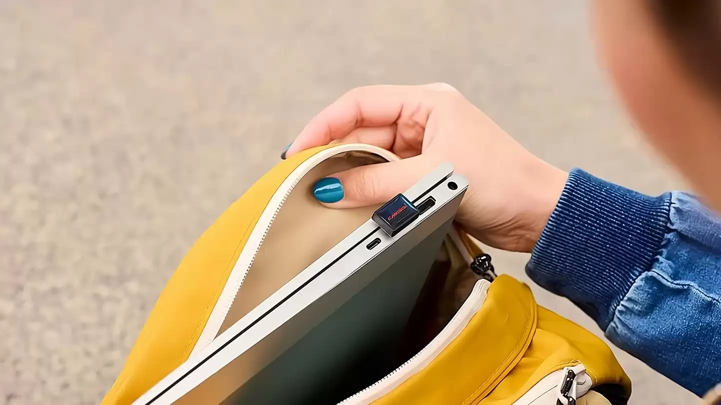 闪迪推“全球最小 1TB USB-C 闪存盘”,可常驻式扩容苹果 MacBook Air / Pro 闪迪推“全球最小 1TB USB-C 闪存盘”,可常驻式扩容苹果 MacBook Air / Pro