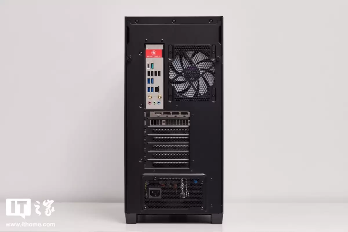 ROG ħ�� 9X ̨ʽ��Ϸ����ͼ�ͣ����������һ��ĵƹ���ѧ