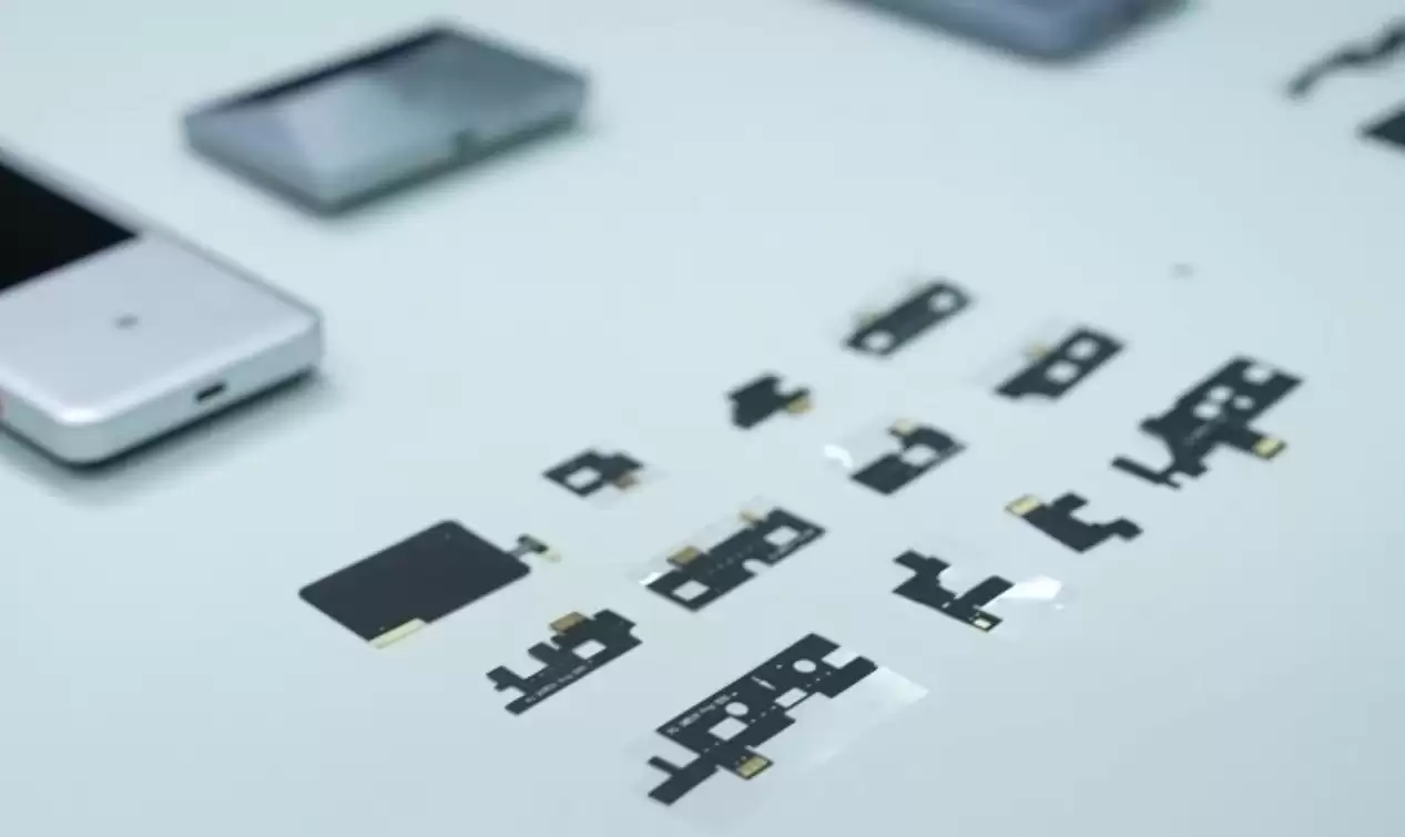 京东11.11国货之光探厂中兴智造基地 揭秘随身WiFi凭何成为超级网络爆品 京东11.11国货之光探厂中兴智造基地 揭秘随身WiFi凭何成为超级网络爆品