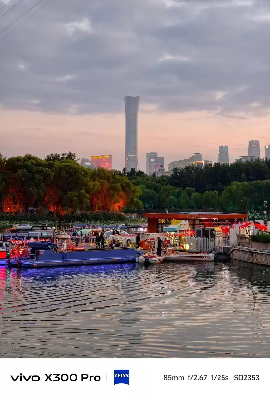 2025Ӱ���콢�ֻ�Ϊ����ѡ����о��2�����ش�Ƭһ��ֱ��