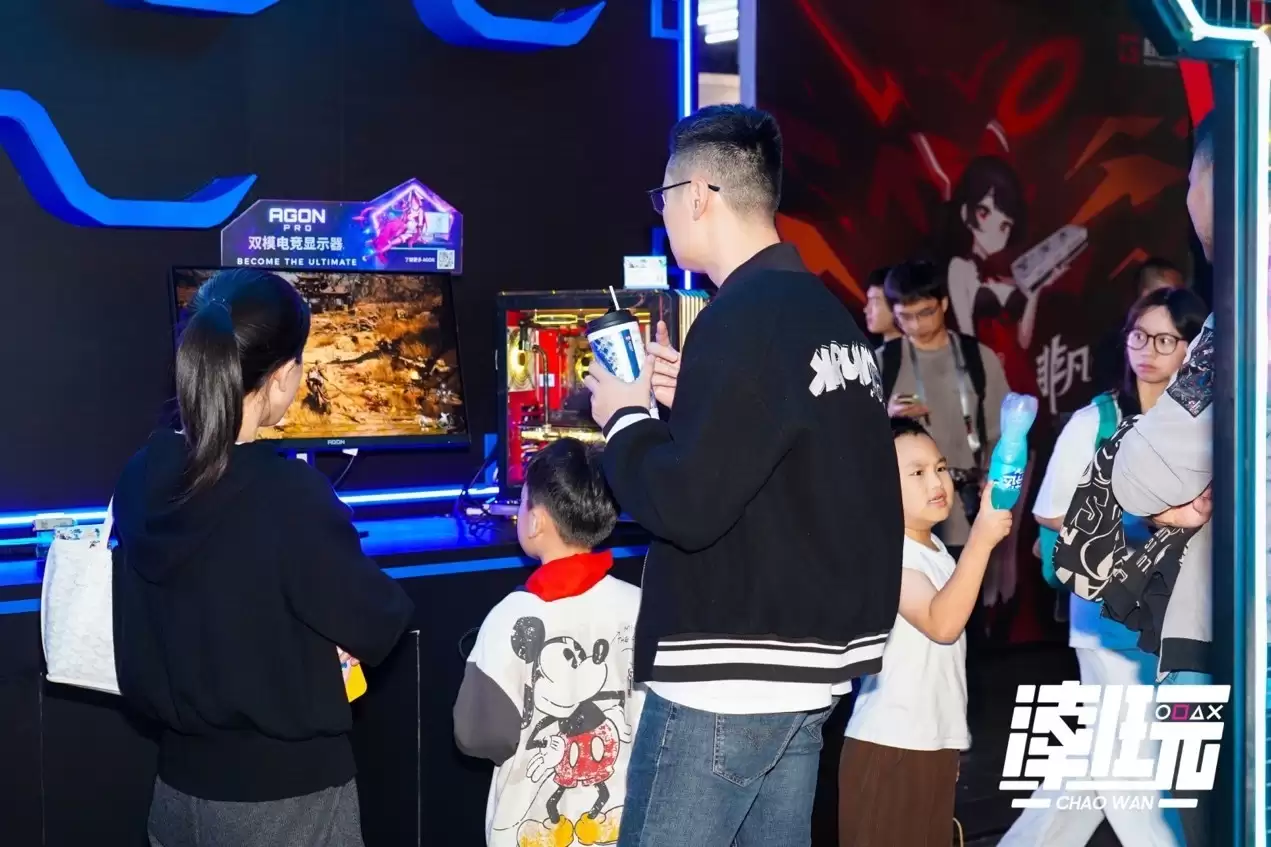 ���ݡ������桱���껪Բ���ٰ� ��̬���ʷ׳ʾ�ϲ����