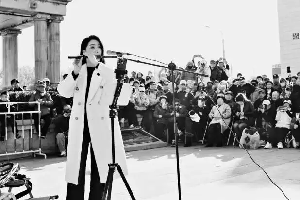 ������԰�����ˡ����չ��Ҷӡ�