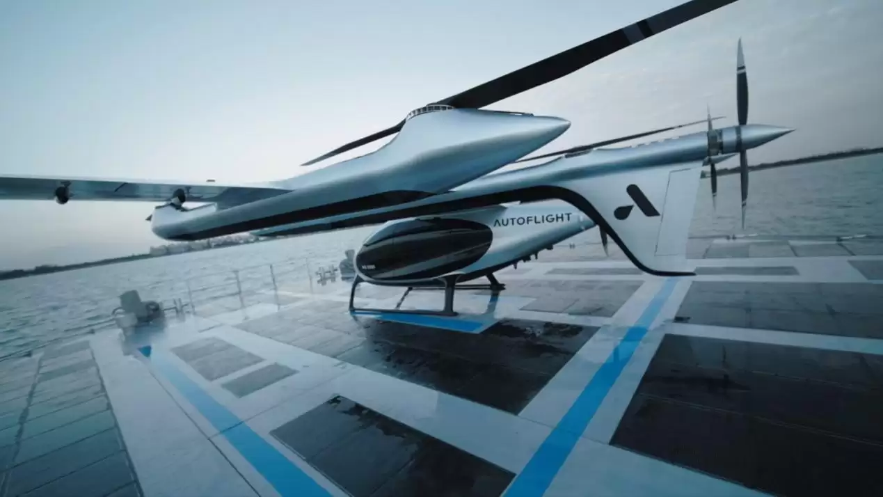 �׸�����һ�巽������������ʱ����ȫ������ʵ�����Ǻ�½����ɫ��ͨ