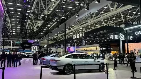 2025���ݳ�չ������Ʒ��Я���й����죬�������ܵ綯�¼�Ԫ