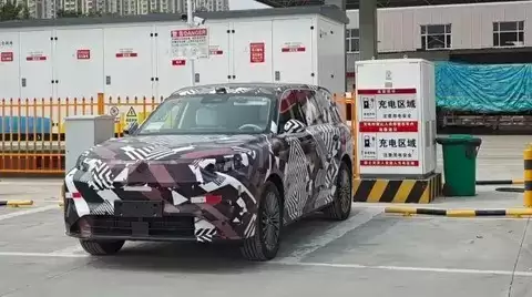 ����κ��ȫ���콢SUV�����ع⣬800V�춯+4.4���ư�