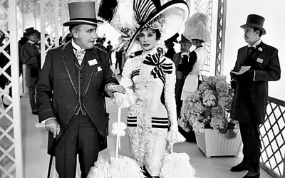 �����ɵ����۾磺��̨�ϵġ�ͷ�Է籩��