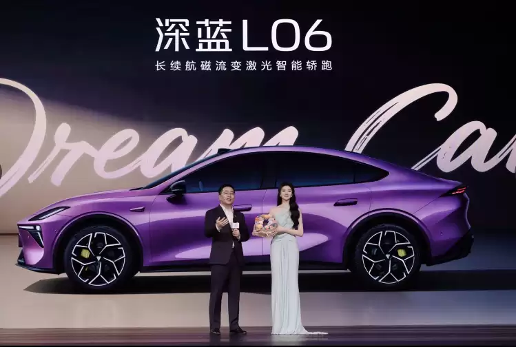 深蓝L06首发搭载联发科3nm旗舰座舱芯片,智能座舱算力迎来全新性突破 深蓝L06首发搭载联发科3nm旗舰座舱芯片,智能座舱算力迎来全新性突破