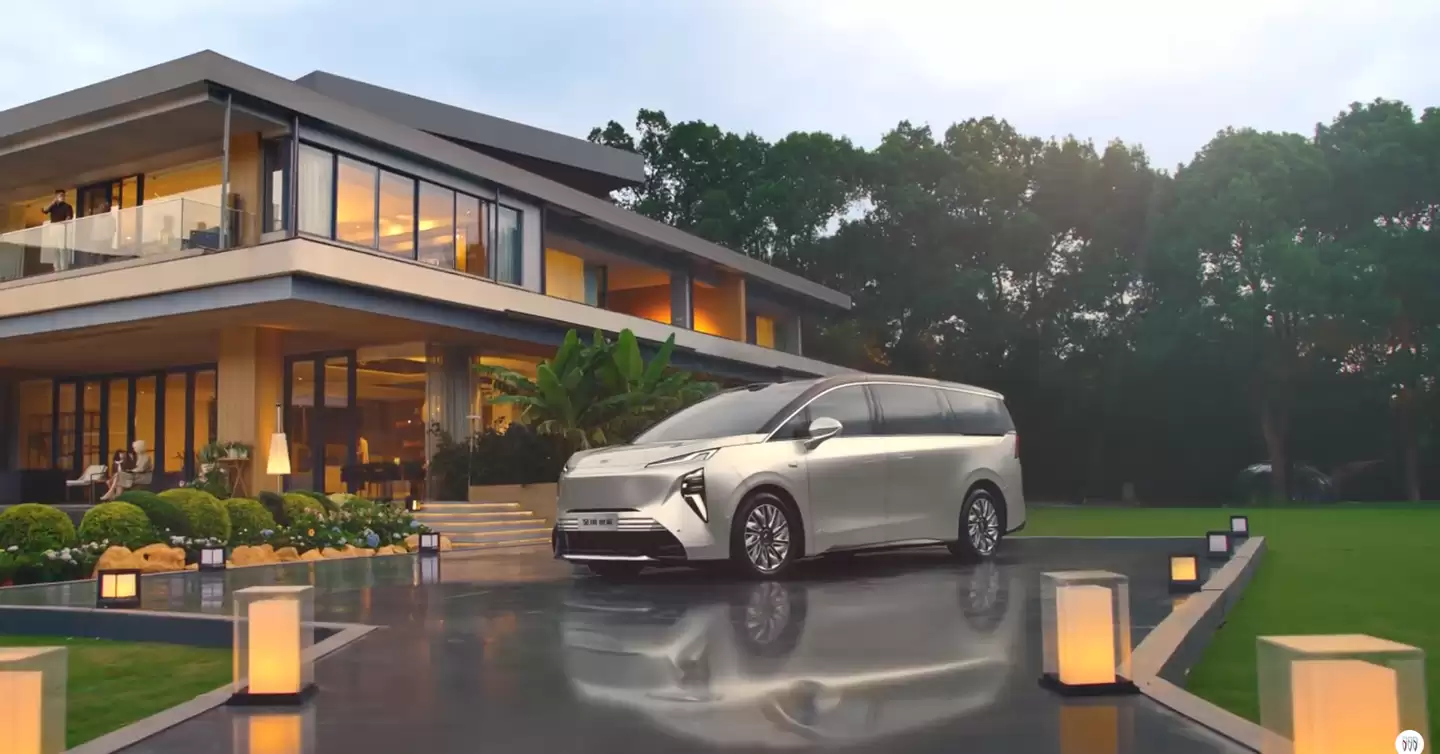 �����������12��5�����У����������춯����ң����ϵͳ