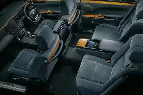 ��������Ʒ�ƶ����������¿�γ������������۸��ϵ�