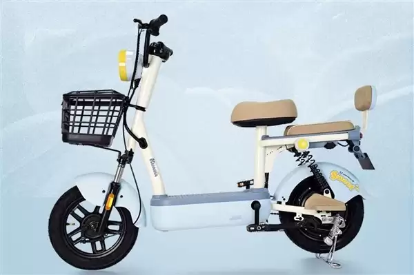 �¹���綯���г�ʮ��ҥ�Գ���