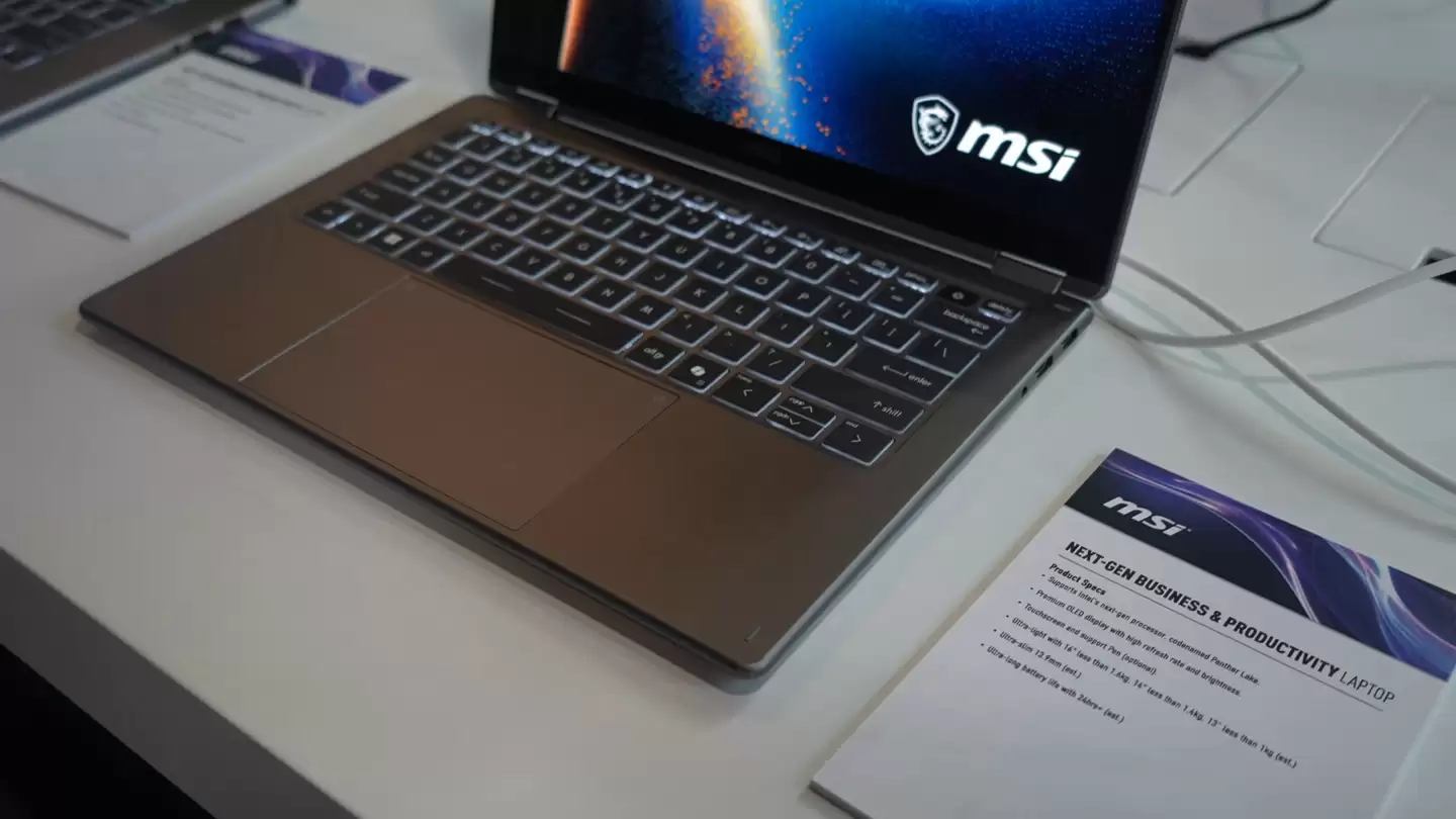 微星预览 2026 款 Prestige 尊爵商务轻薄本:搭载 Panther Lake,多尺寸可选 微星预览 2026 款 Prestige 尊爵商务轻薄本:搭载 Panther Lake,多尺寸可选