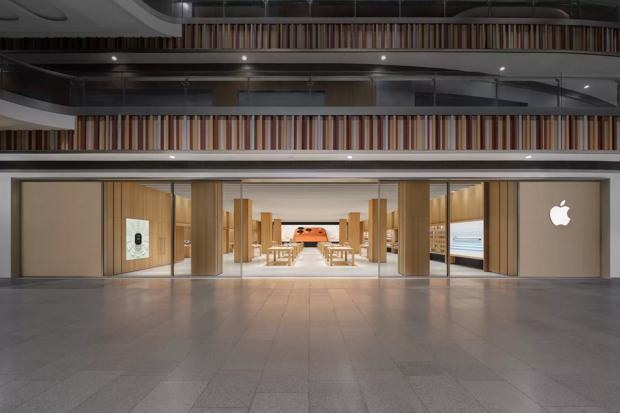 12��6�գ�����������Apple �������۽���ʽӪҵ