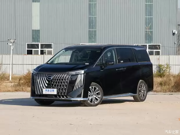 广汽集团11月销量同比增长 新能源与海外扩张双提速 广汽集团11月销量同比增长 新能源与海外扩张双提速