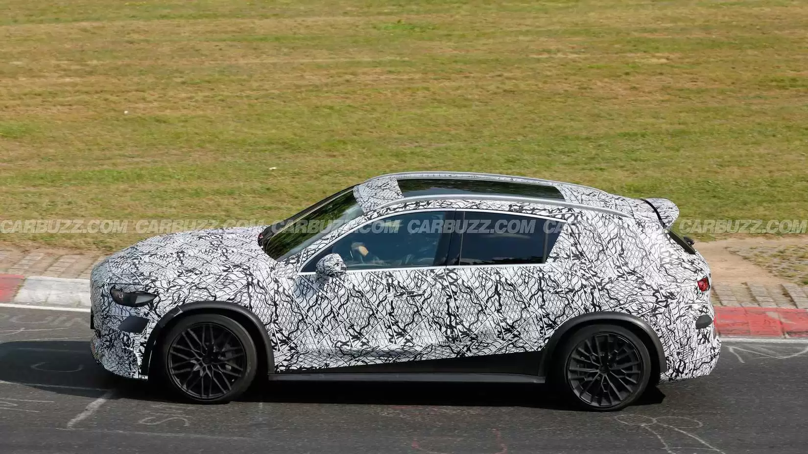 ���� AMG GLC 53 ���� SUV Ŧ�����ԣ���ָ���� iX3�����ֹ� + ��β��