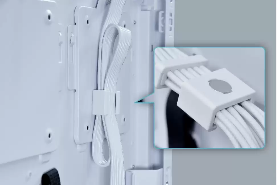 �����Ƴ� RS ϵ�е�Դ��AC ����ӿڿ���ת��˫��������� 24-Pin ����ӿ�