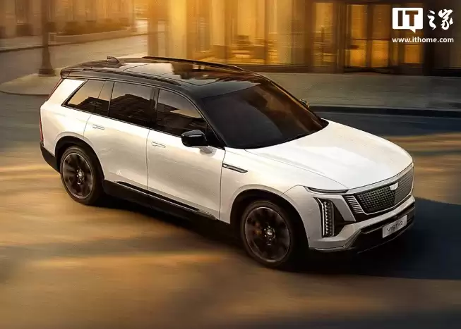 凯迪拉克 VISTIQ 纯电旗舰 SUV 官图公布,搭载 Momenta 智能辅助驾驶 凯迪拉克 VISTIQ 纯电旗舰 SUV 官图公布,搭载 Momenta 智能辅助驾驶