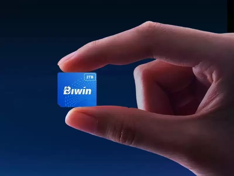 ��С���Ѽ���̬Ӳ�̣���ά��ʽ�������Ѽ��г����� Mini SSD CL100