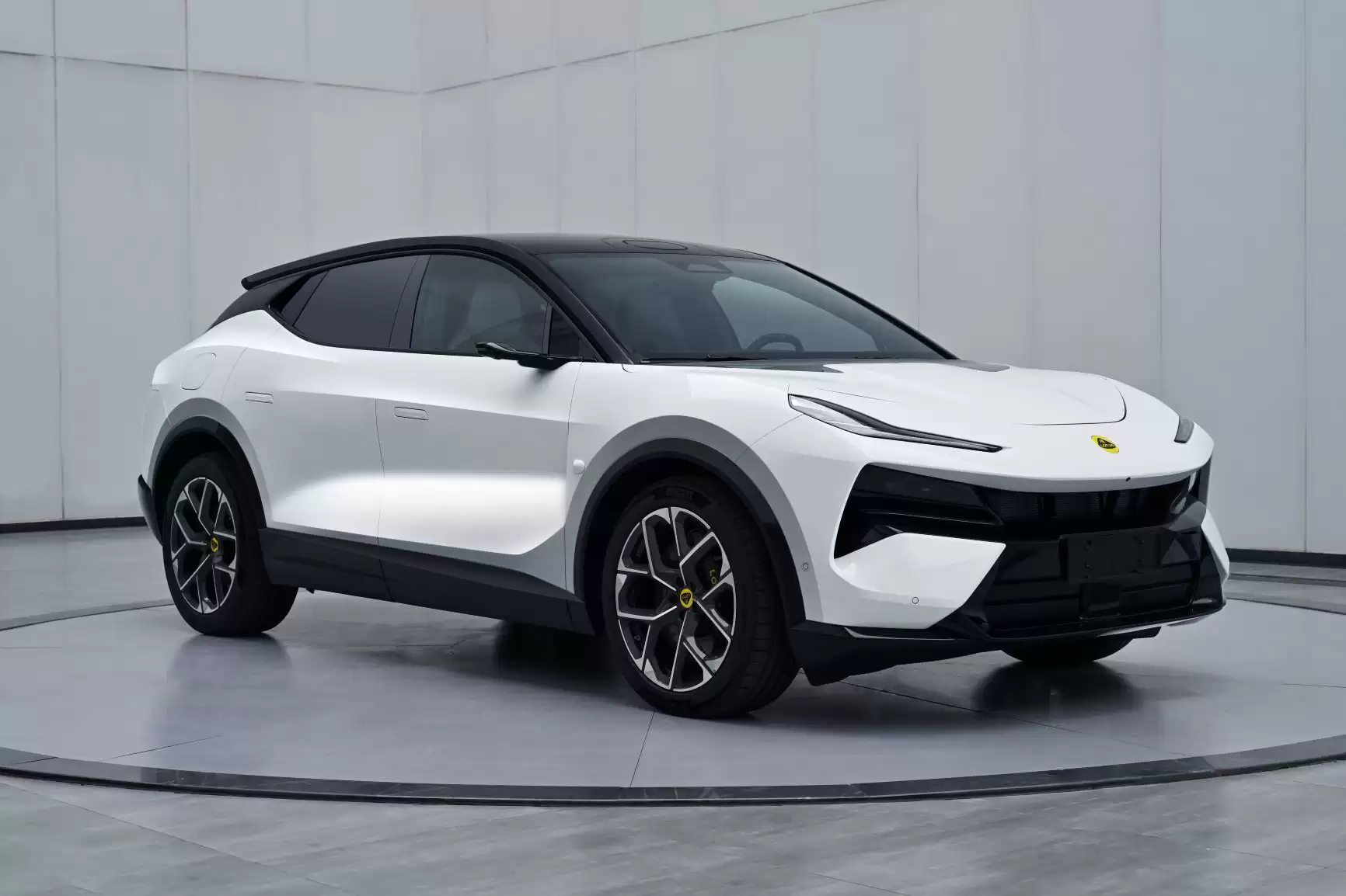 �����׿��� SUV ������For Me�����ࣺ��ټ��� 3.3 �룬CLTC �������� 420km