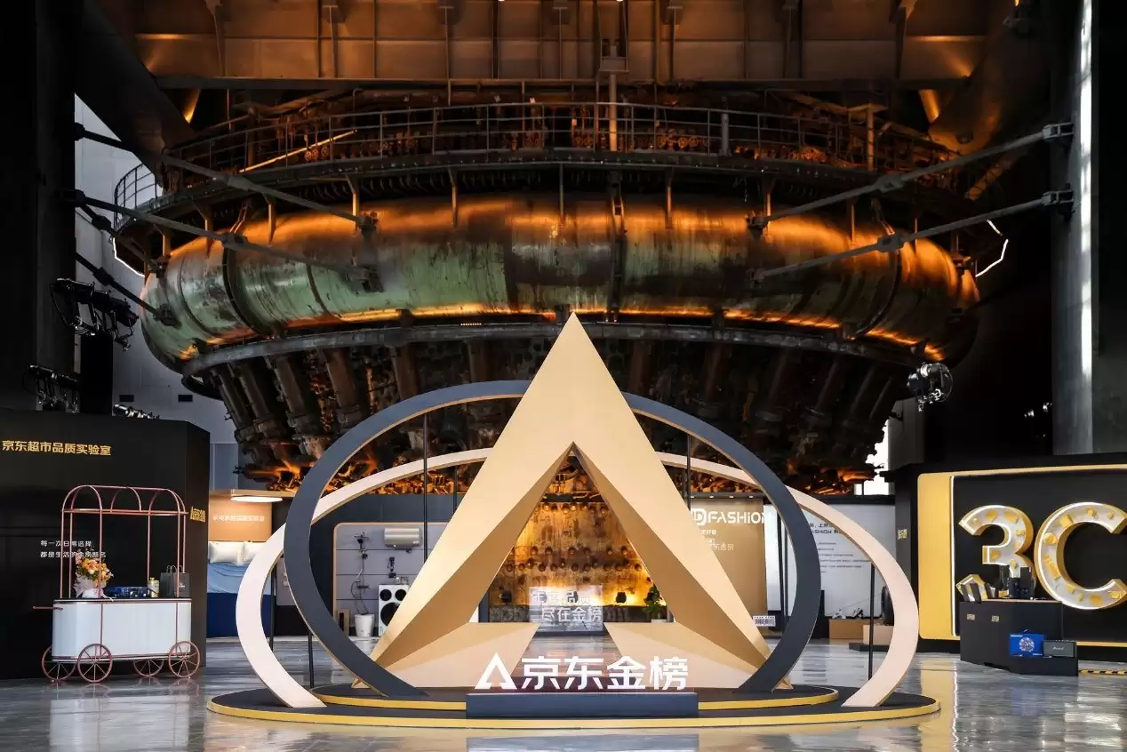 �����ᣡӰ��RTX 5080������ʦ�ڽ��OC�Կ�ն�񾩶�2025����Կ�Ʒ�ʽ�