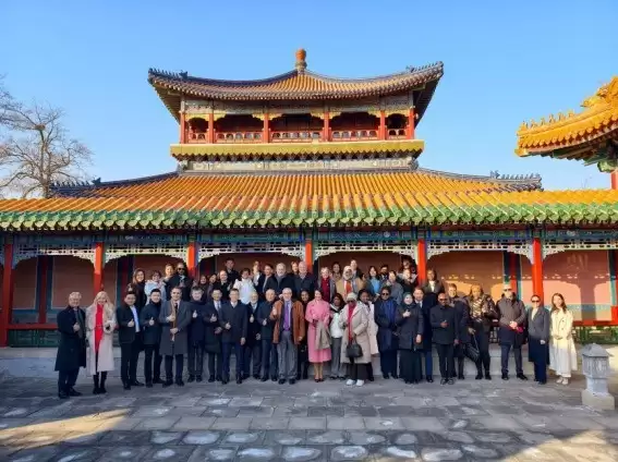 ��ӰΪý ���й��Ļ����߳�ȥ��