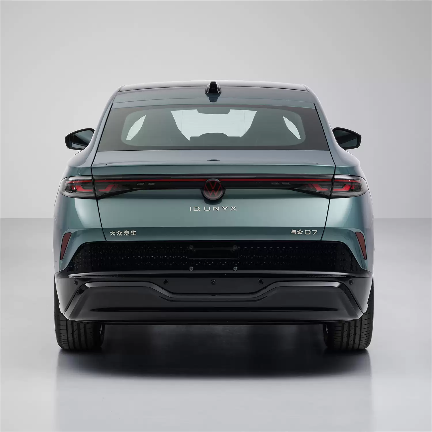 用时仅 18 个月:大众 & 小鹏首款架构合作车型“与众 07”被曝 12 月 31 日落地 用时仅 18 个月:大众 & 小鹏首款架构合作车型“与众 07”被曝 12 月 31 日落地