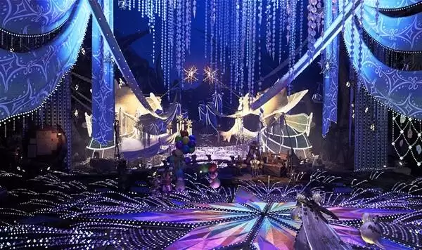 �������˻�Ұ���ĵ���Ѹ�������һ�� �����־�����ǳ�