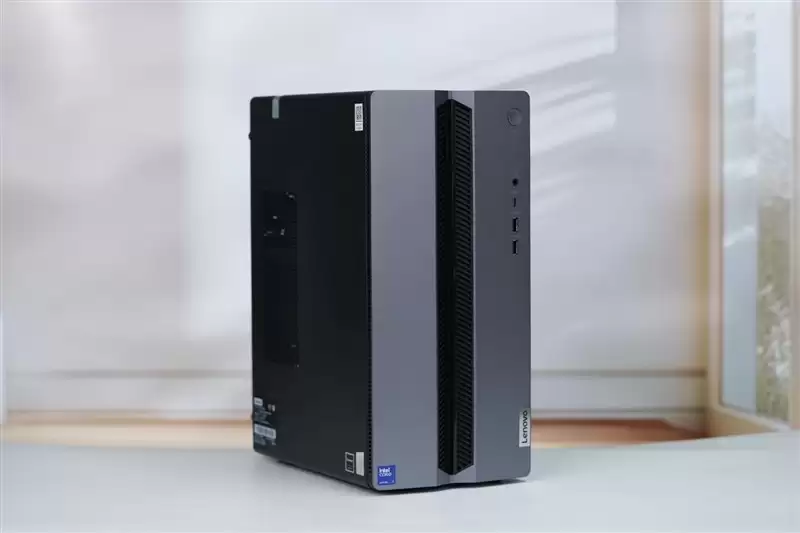 ����GeekPro���⣺�ƶ�������+�����Կ��Ļ����Ϸ̨ʽ��