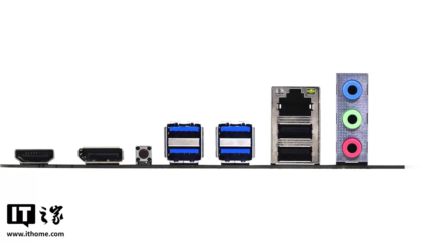 ӳ̩�Ƴ� A620MT-E 2.0 ���壺֧�� DDR5-8000 �ڴ棬�Դ� 10Gbps USB-C ǰ���ӿ�