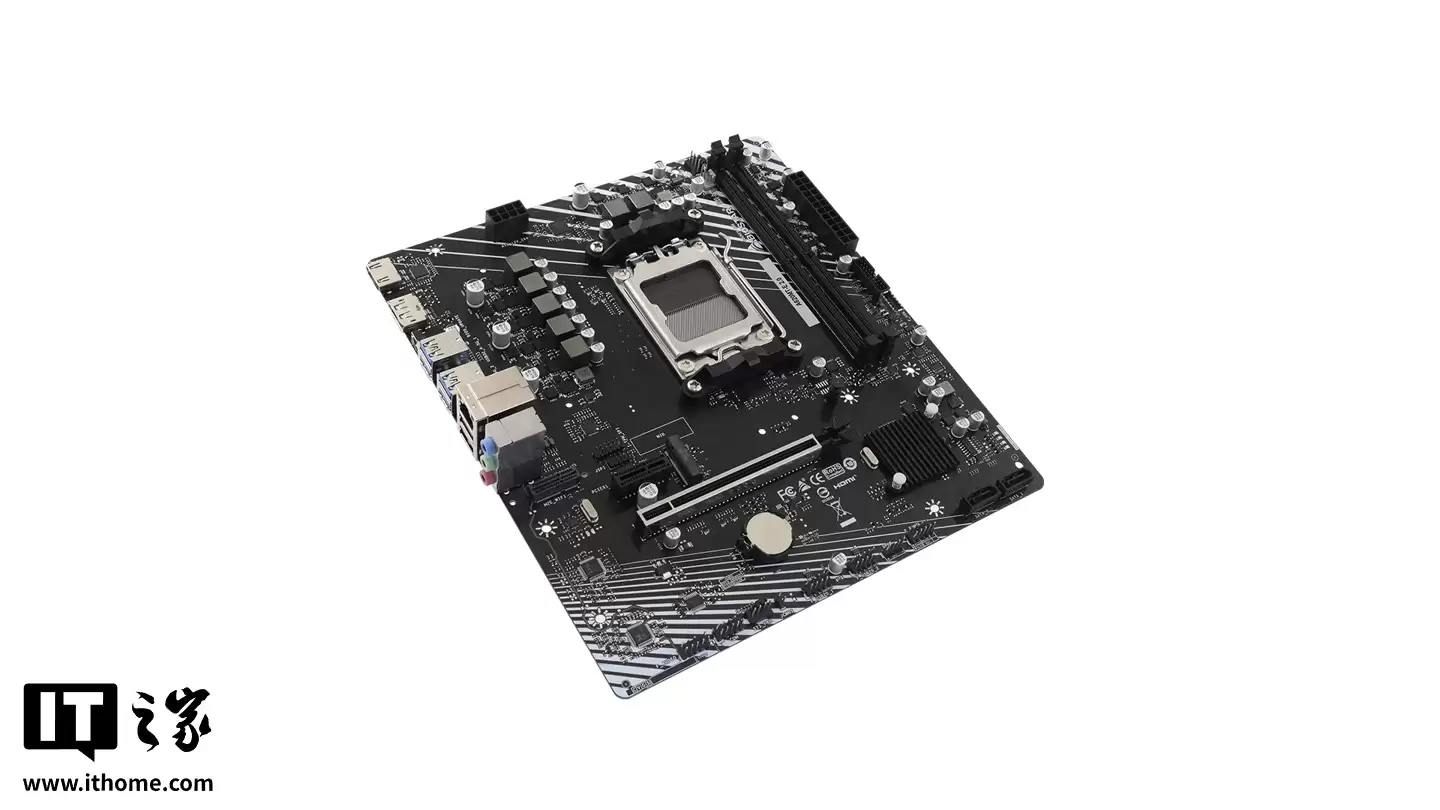 ӳ̩�Ƴ� A620MT-E 2.0 ���壺֧�� DDR5-8000 �ڴ棬�Դ� 10Gbps USB-C ǰ���ӿ�