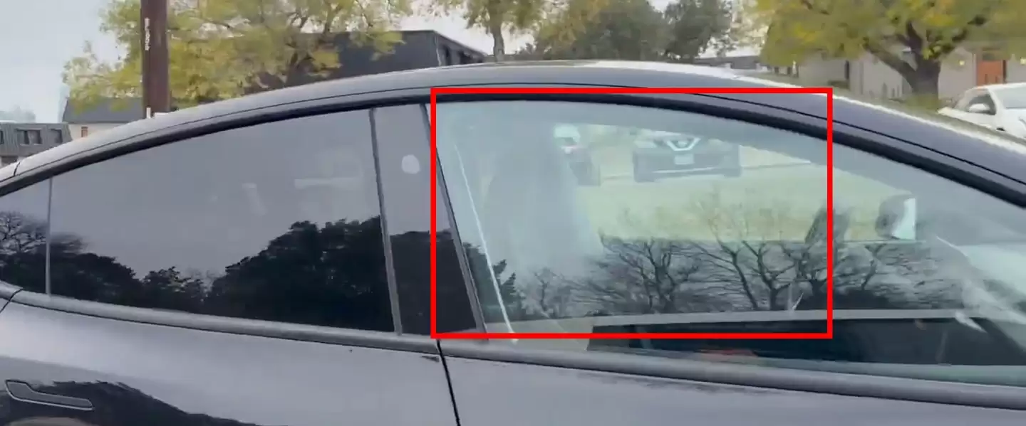 无安全员、无乘员,特斯拉在奥斯汀启动 Robotaxi 无人驾驶测试 无安全员、无乘员,特斯拉在奥斯汀启动 Robotaxi 无人驾驶测试