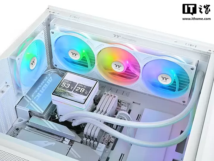 ��Խ�Ƴ� TH360 V3 Ultra ARGB Sync ��ɫ��һ��ʽˮ��ɢ���������� 4 Ӣ�����