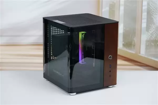 �߲ʺ緢��iGame RTX 5070 Mini OC�Կ���רΪITXƽ̨����