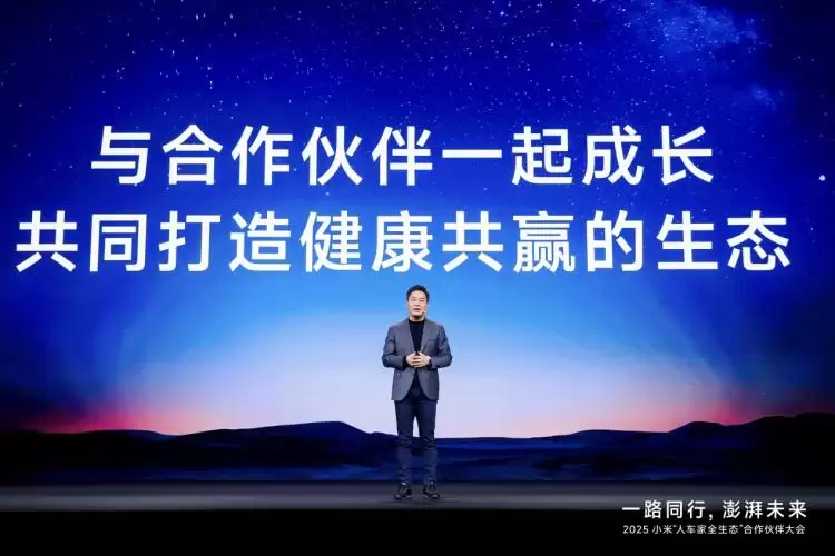 С�ס��˳���ȫ��̬������������ھ����� �ƶ����˳��ҡ���̬Эͬ����