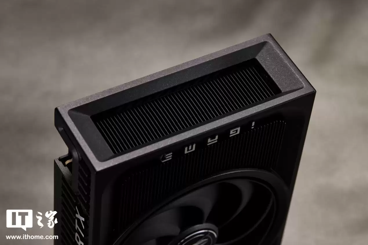 ��IT֮�ҿ��䡿�߲ʺ� iGame GeForce RTX 5060 Ti Mini OC 16GB �Կ�ͼ�ͣ��������ͣ���ҵӲ�˷�