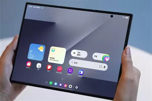 �����׿����۵��ֻ�Z TriFold���ۣ��ۼ�19999Ԫ��