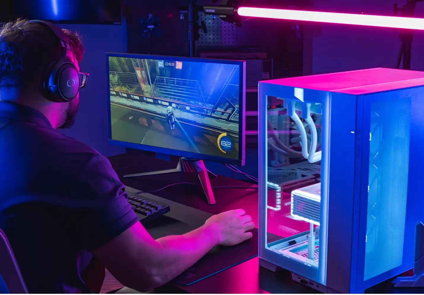 IDC�����ڴ泬�����ڳ�������� PC �۸����� 15%-20%