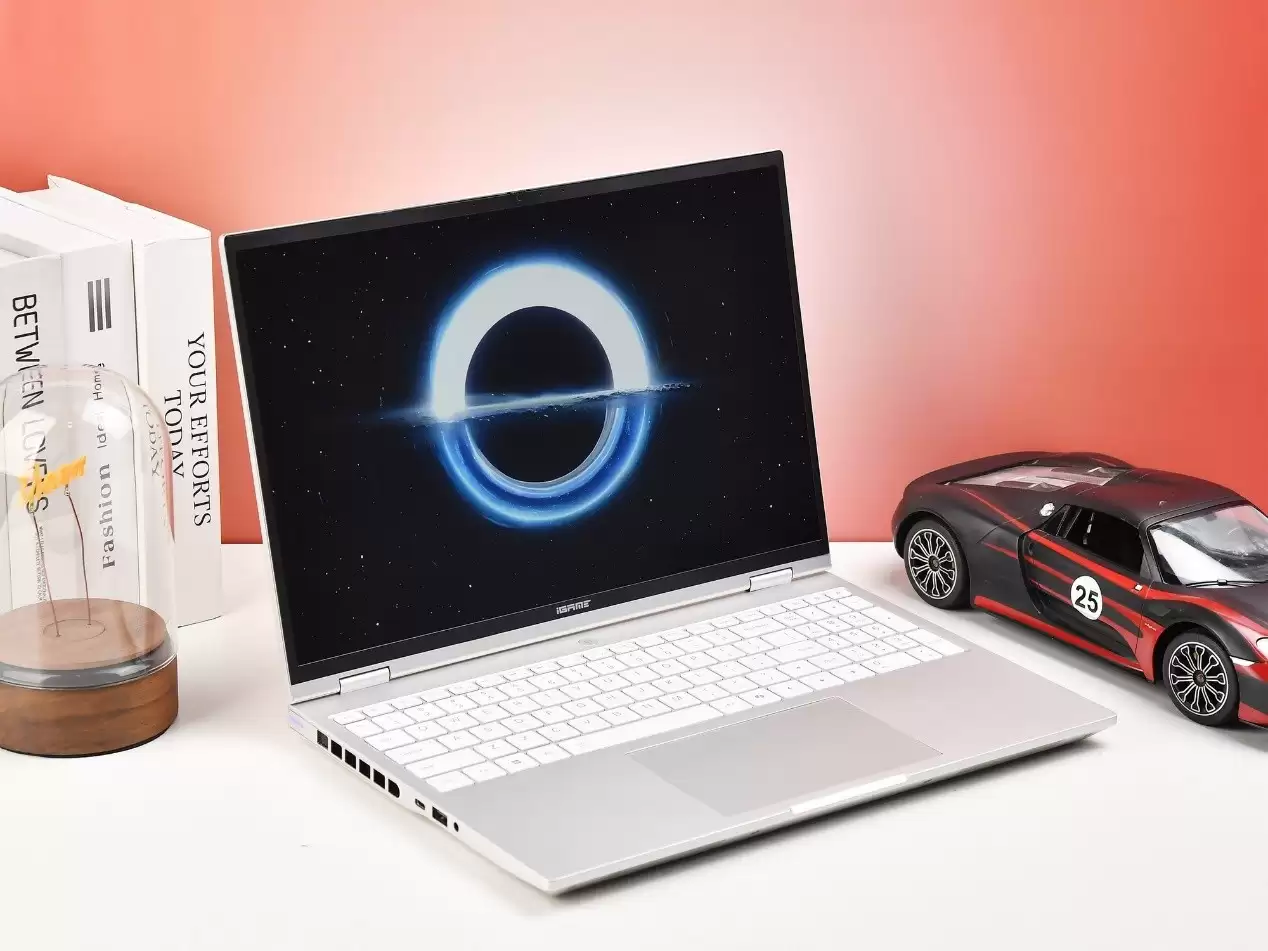 ��ʮ���ƾ�֮·���߲ʺ���iGameΪ�У����ͱ���Ӳ����̬����