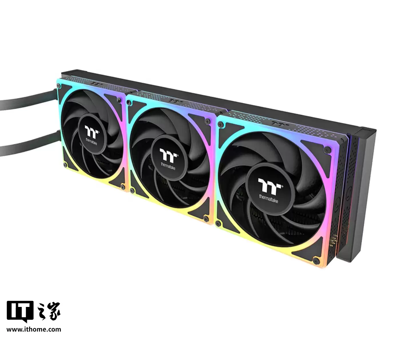 ��Խ�Ƴ� MAGCurve 360 Ultra ARGB һ��ˮ��ɢ��������ͷ�������������ƴ����Ʒ��ȣ�2299 Ԫ��