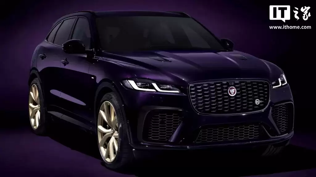 �ݱ�ȼ�ͳ�лĻ�����һ�� F-Pace ������