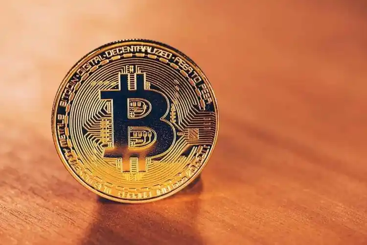 ���ر��ܷ������ǰ�Ƹ߹����Һ��𲨱ҵļ۸�һ�ķ���