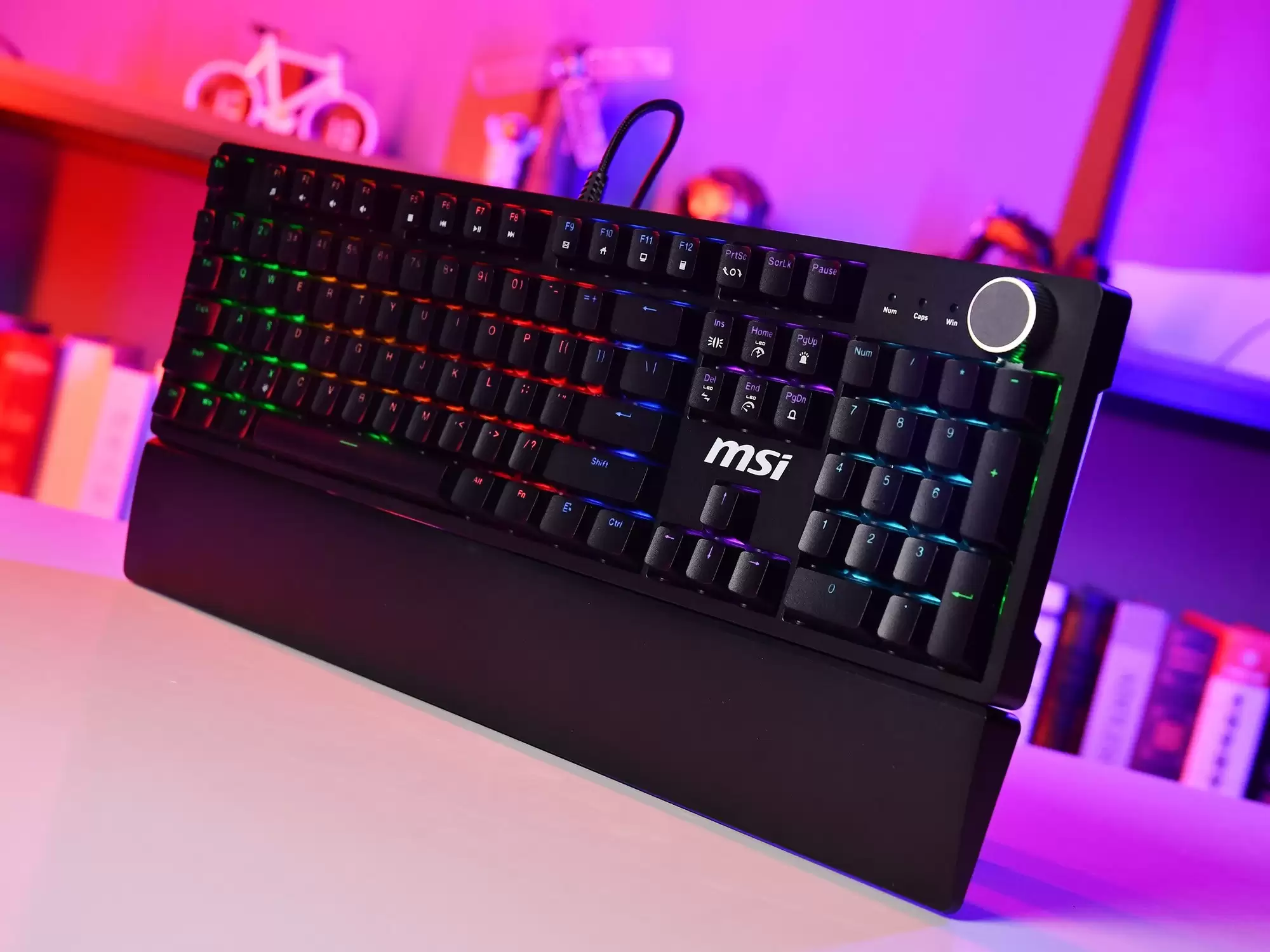 һ�Ѽ��̣�������̬��΢��FORGE GK320��GM330��Ϸ����ͼ��