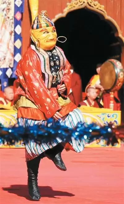 ѩ�����Ǽķ��չ���л��Ļ���Ԫ֮��