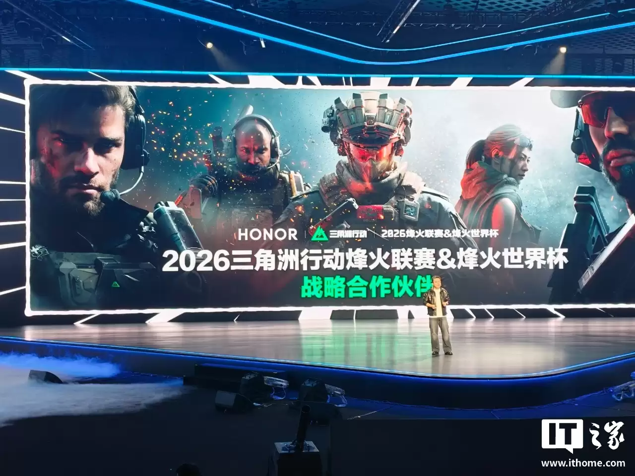 2599 Ԫ����ҫ WIN / RT ϵ���ֻ���ʽ��������������ɢ�����÷�����ơ�10000 ����ʱ���