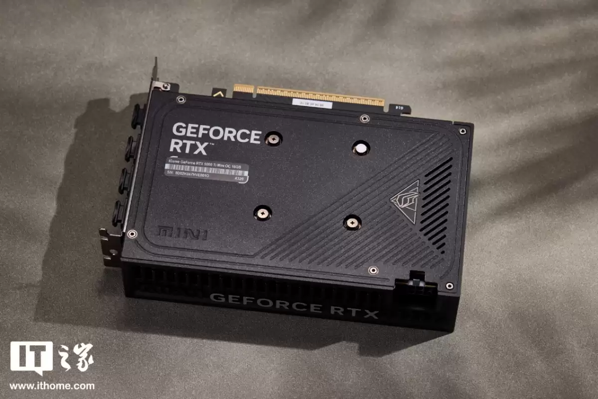 ��IT֮�������ҡ��߲ʺ� iGame GeForce RTX 5060 Ti Mini OC 16GB �Կ��������⣺С����ǿ����ITXС�������