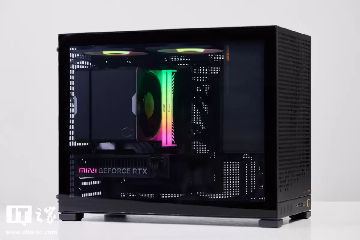 ��IT֮�������ҡ��߲ʺ� iGame GeForce RTX 5060 Ti Mini OC 16GB �Կ��������⣺С����ǿ����ITXС�������