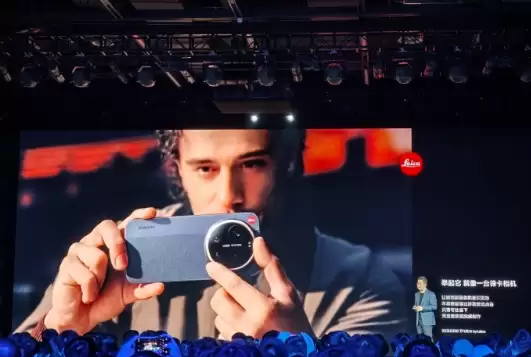 С��17 Ultra�⿨�淢������ʦ�佹���ӳ֣����־���Ӱ����ѧ