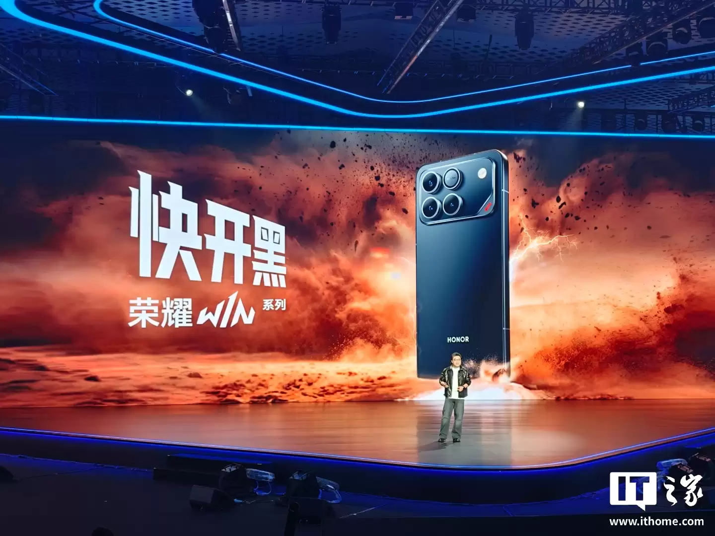 2599 Ԫ����ҫ WIN / RT ϵ���ֻ���ʽ��������������ɢ�����÷�����ơ�10000 ����ʱ���