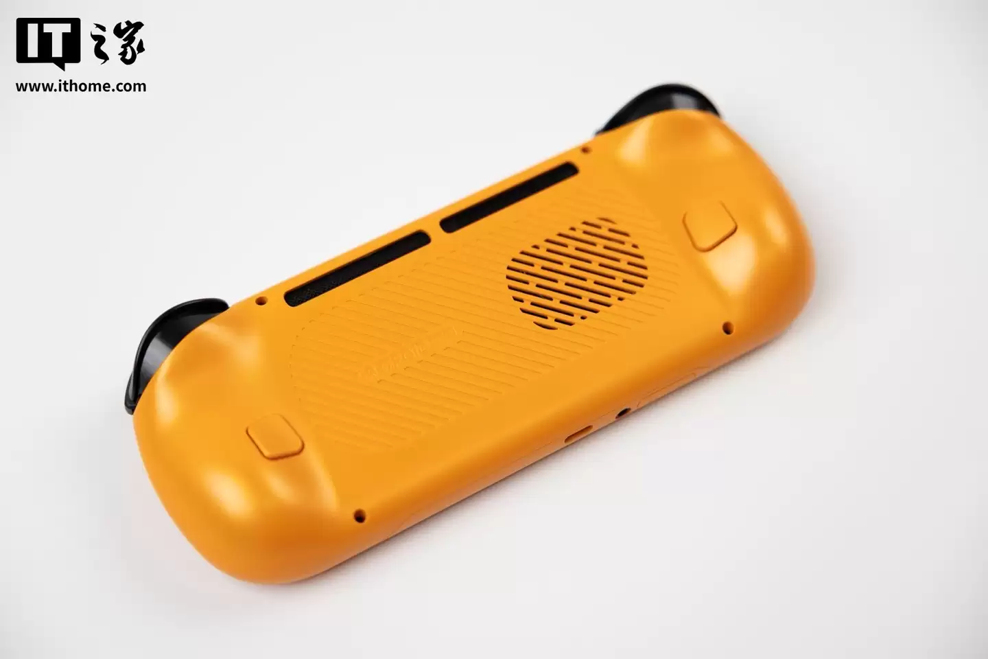 Retroid Pocket 6 �ƻ��հ涨�ͣ���ģ�� PS2/Switch ��Ϸ