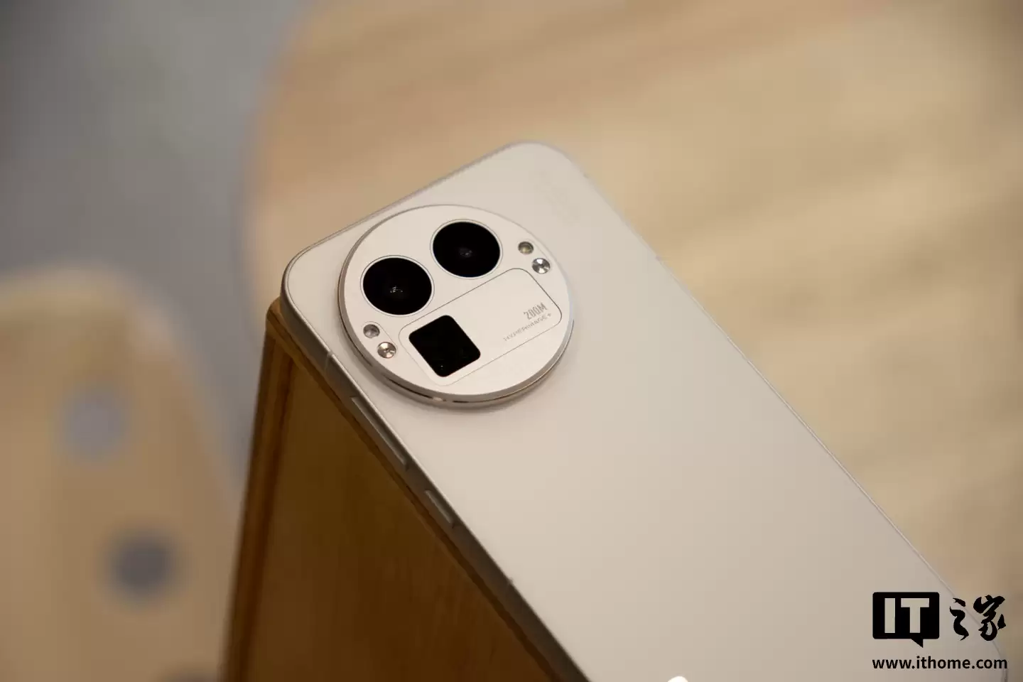 ���� GT8 Pro ʵ�ģ���еƴװ��������� GR Ӱ��Ŀ���ں�