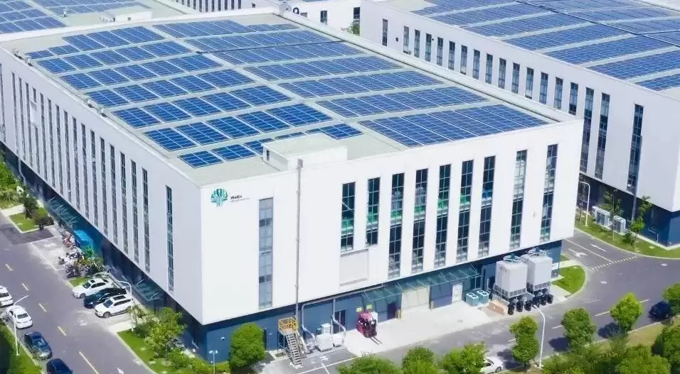 ����Σ��֮�£����ܰ뵼���ֵ͹�ԣ�